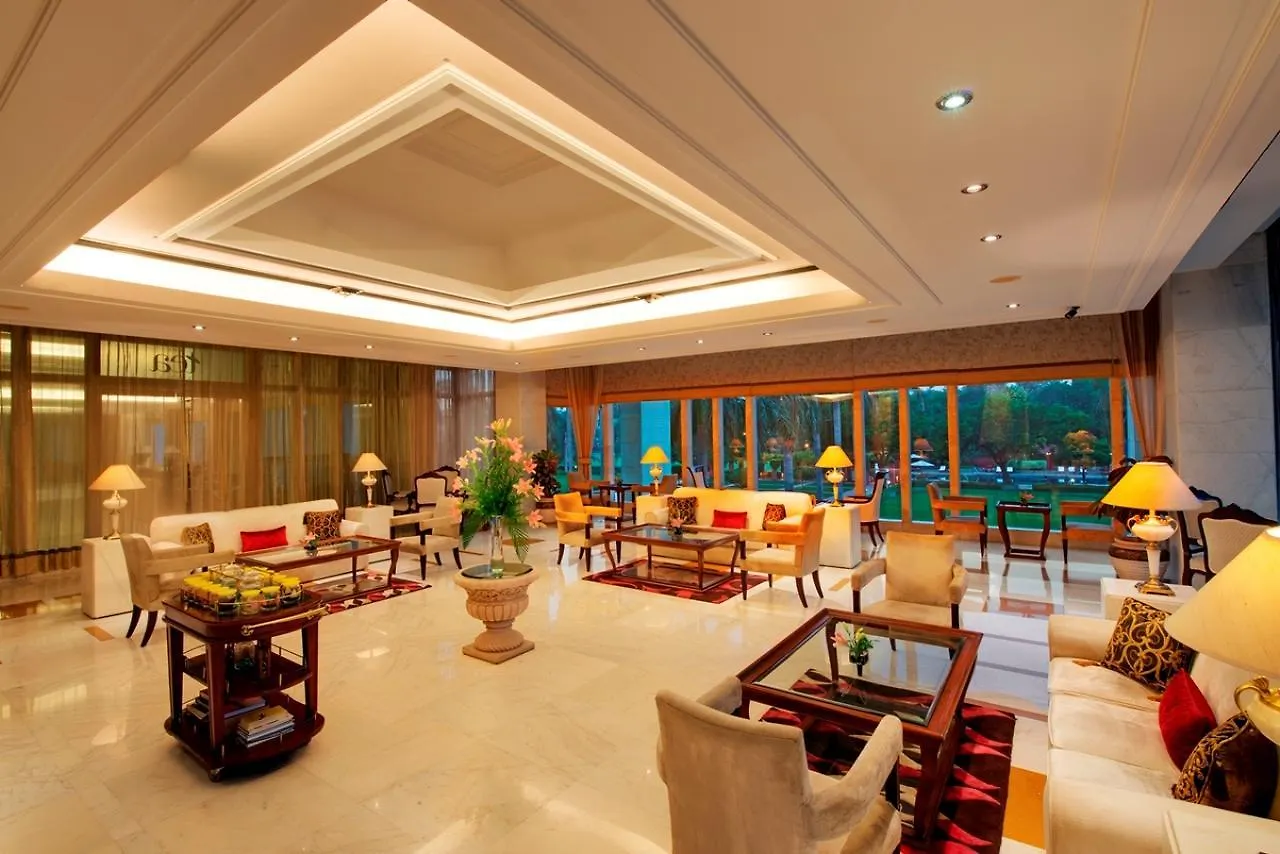 Jaypee Palace Hotel Agra  5*, Agra (Uttar Pradesh)
